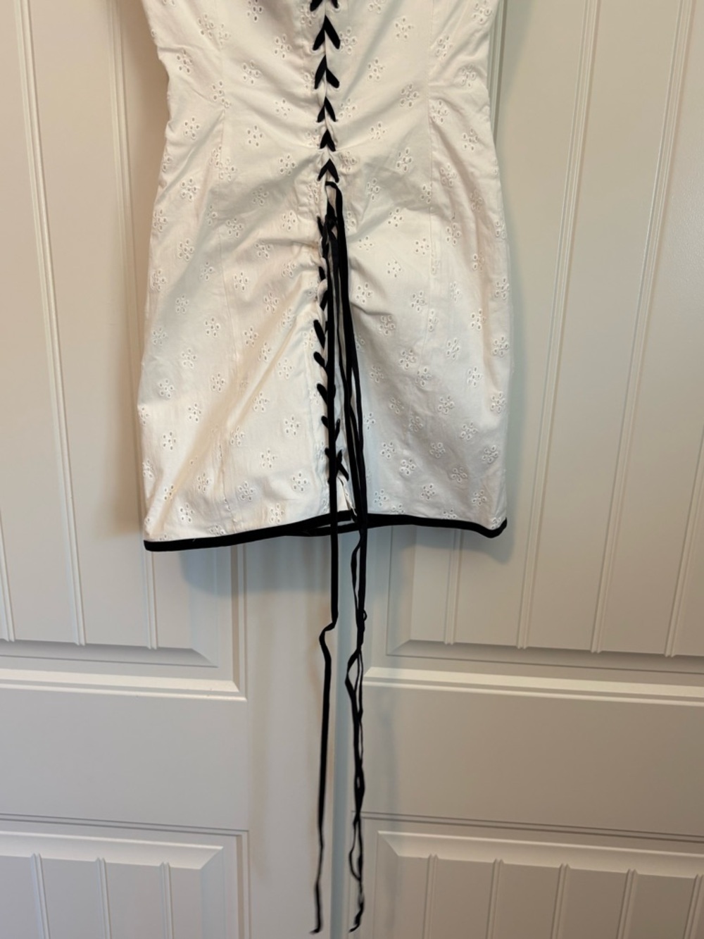 With Jéan Sabrin Dress in white corset mini dress size XS - Picture 7 of 9